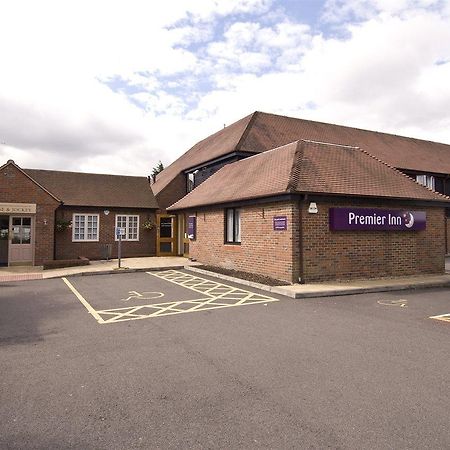 Premier Inn Aylesbury アリスバーリー エクステリア 写真